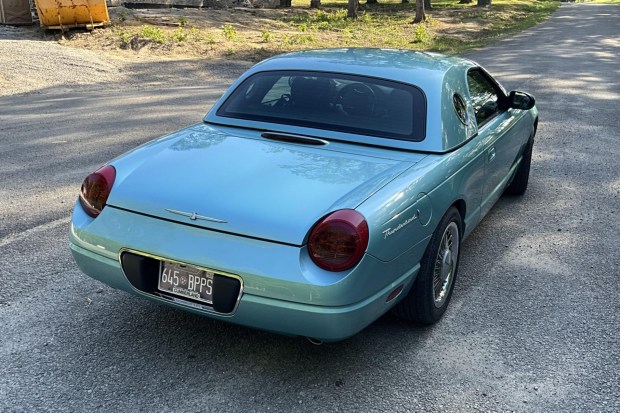 19k-Mile 2002 Ford Thunderbird