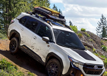 Subaru Forester Recall Warns The Moonroof Glass Could Fly Off