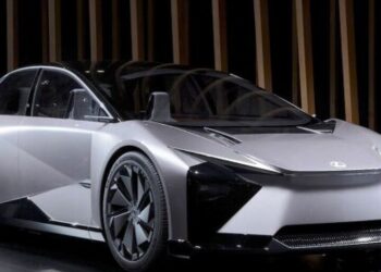 Lexus Puts Brakes on LF-ZC as Part of EV Pullback