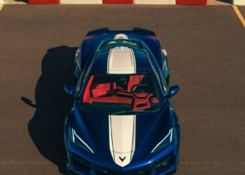 2027 Chevrolet Corvette Gets A Bigger V8 As Fuel Economy Barely Changes