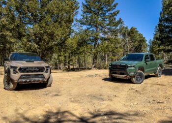 Nissan Frontier’s V6 Is Giving Toyota Tacoma Fans Second Thoughts